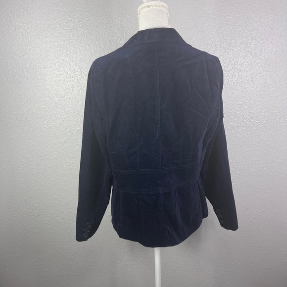 Navy Blue Blazer 3 small button - Picture 5 of 8